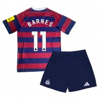 Maglia Calcio Newcastle United Harvey Barnes #11 Seconda Divisa Bambino 2024-25 Manica Corta (+ pantaloncini)